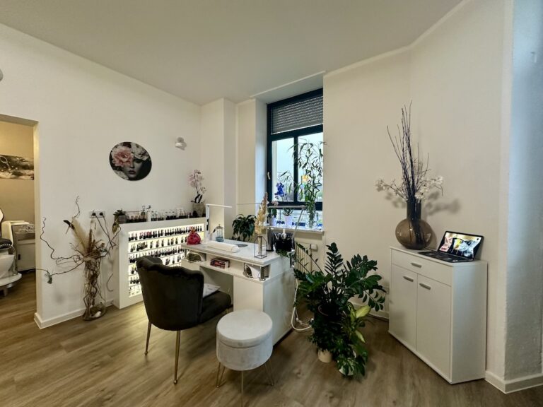 Nana's Beauty Studio Kosmetikstudio & Nagelstudio Dresden